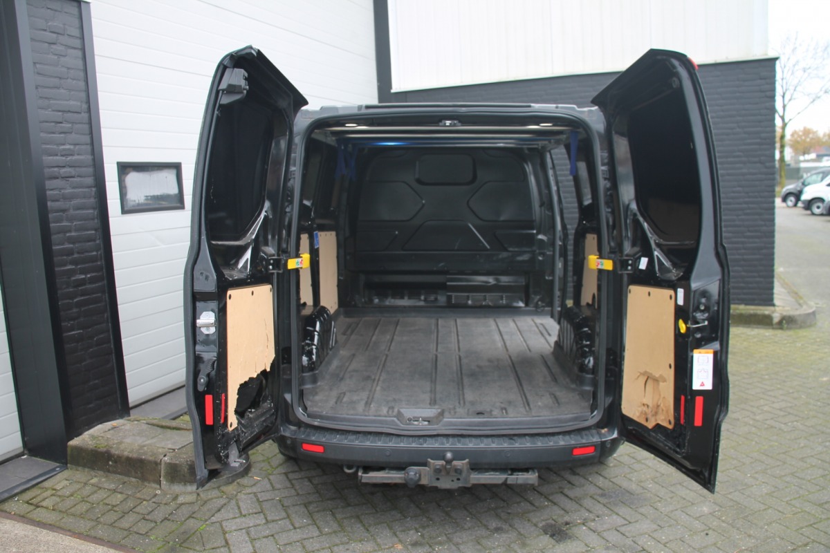 Ford Transit Custom 2.0 TDCI - EURO 6 - Airco - Navi - Cruise - € 14.900,- Excl.