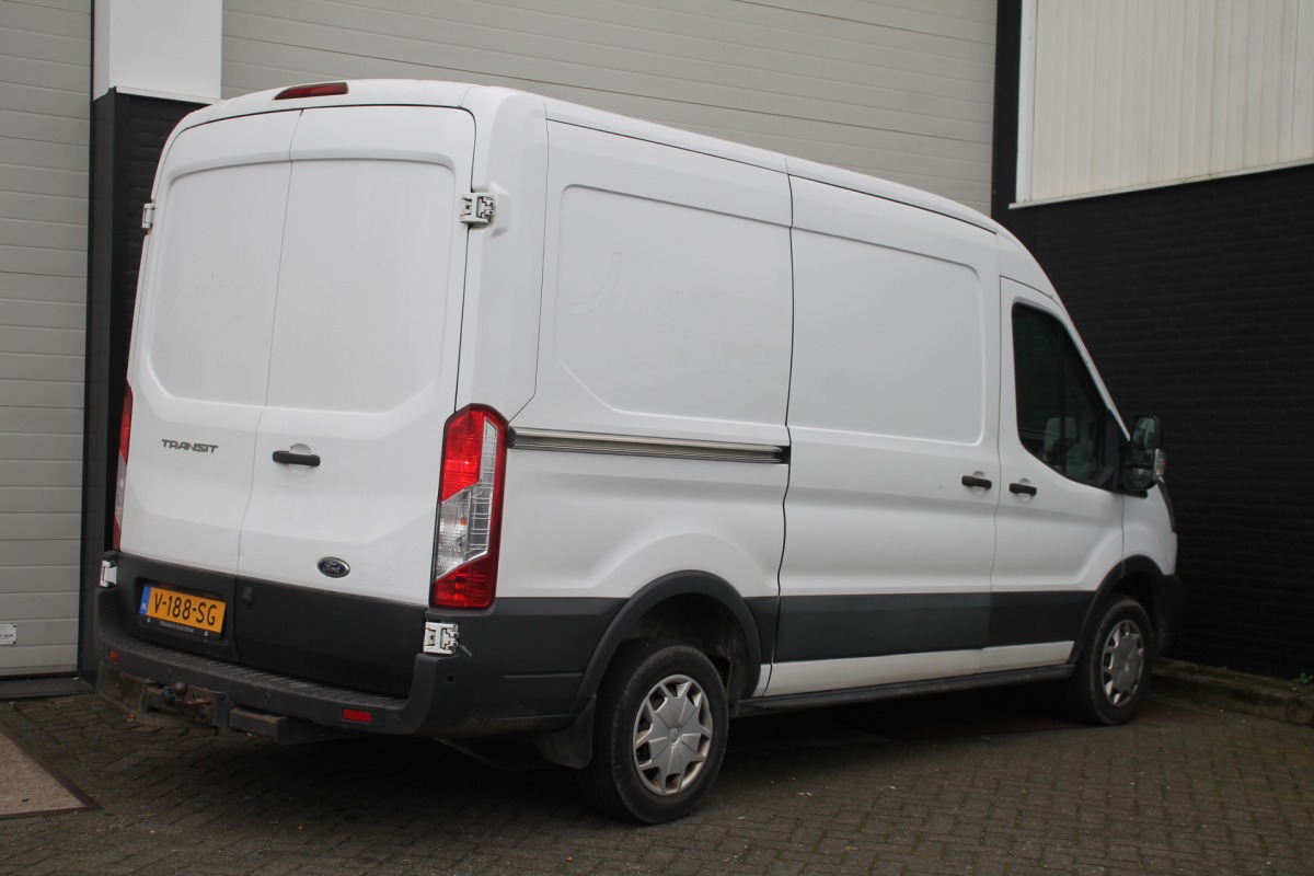 Ford Transit 2.0 TDCI L2H2 EURO 6 - Airco - Cruise - PDC - € 14.499,- Excl.